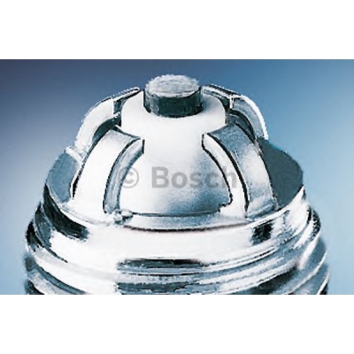 Cвеча зажигания Bosch FGR7KQE0 (0242235715)