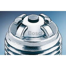 FGR7DQE+ свеча зажигания Bosch Super Plus (0242235748)