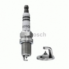 FR6KPP33+ свеча зажигания Bosch Double Platinum (0242240650)