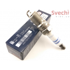 HR6KI332S свеча зажигания Bosch Platinum Iridium (0242240656)